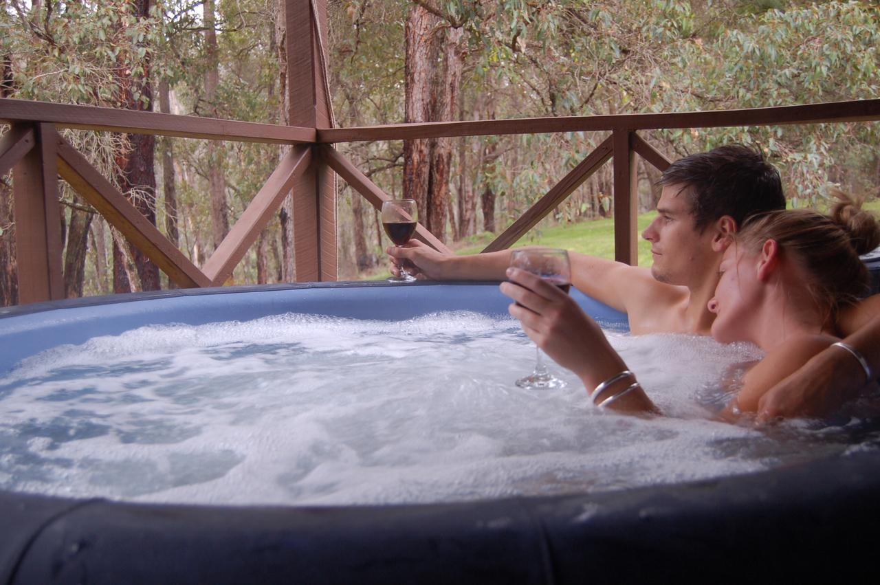 Beyonderup Falls Adult Retreat Nannup Esterno foto